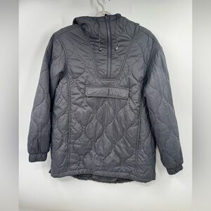 Madewell Quilted Hooded Pullover Jacket in Charcoal